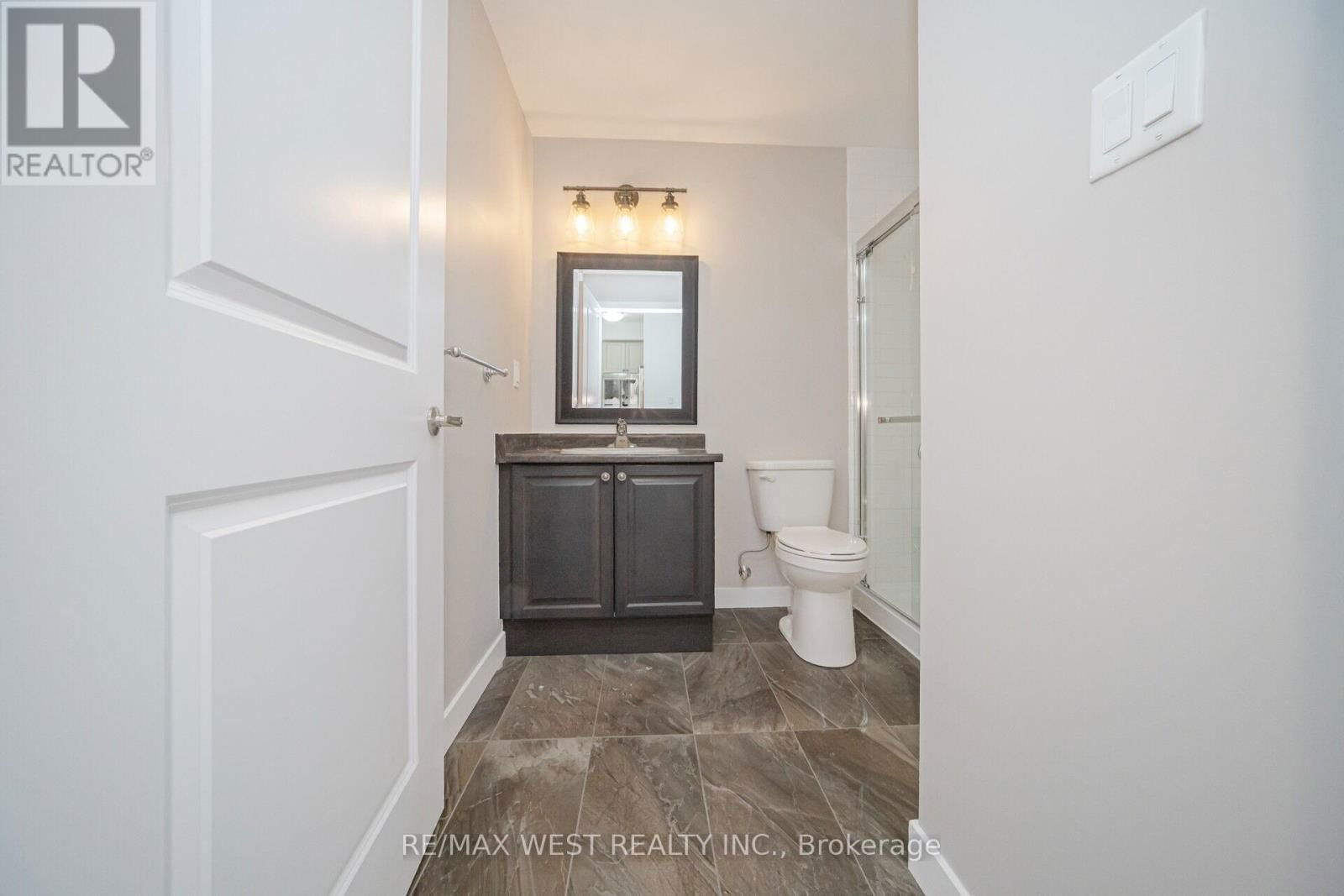 131 - 101 SHOREVIEW PLACE Image 21