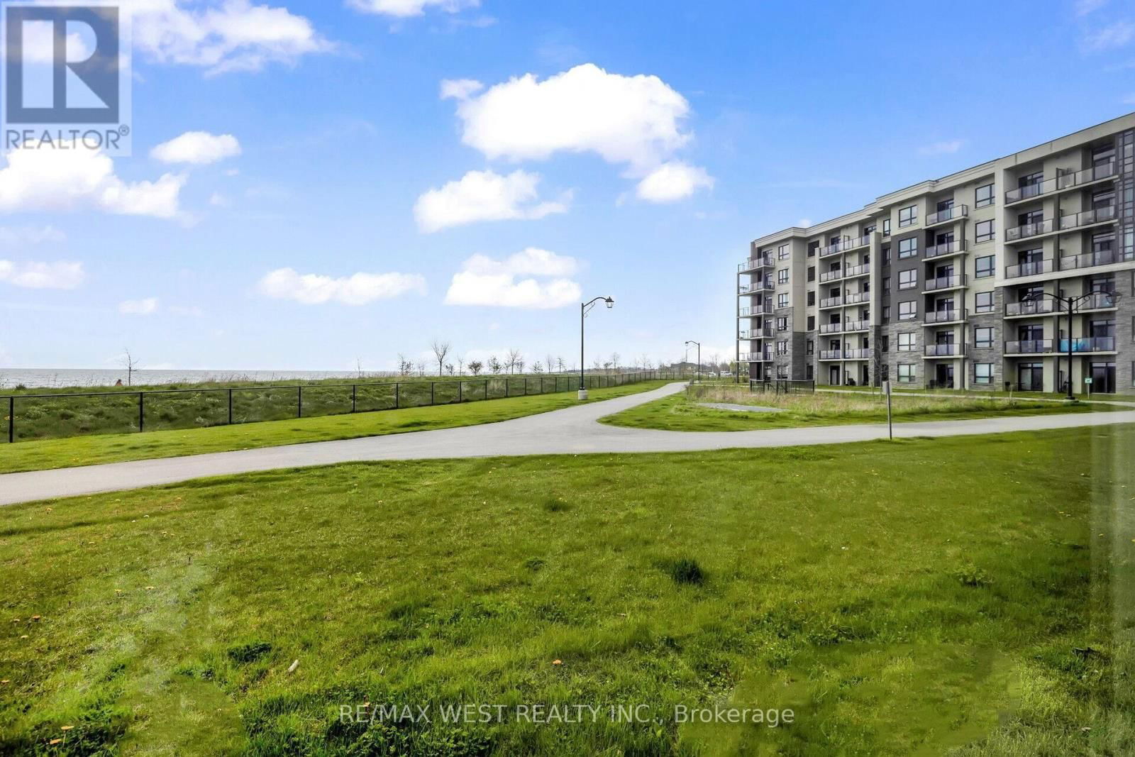 131 - 101 SHOREVIEW PLACE Image 49