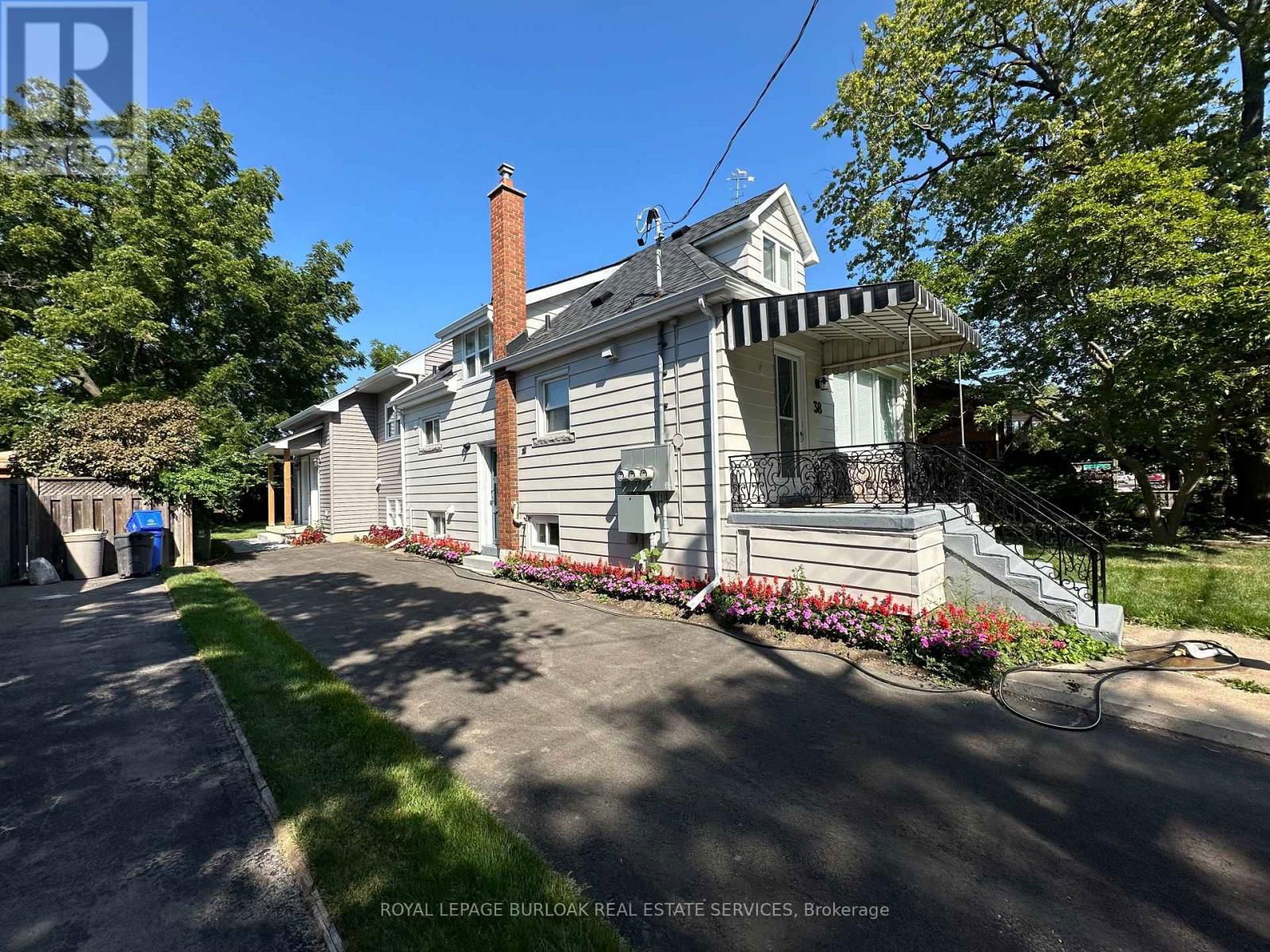 38 VIEWPOINT AVENUE Image 4