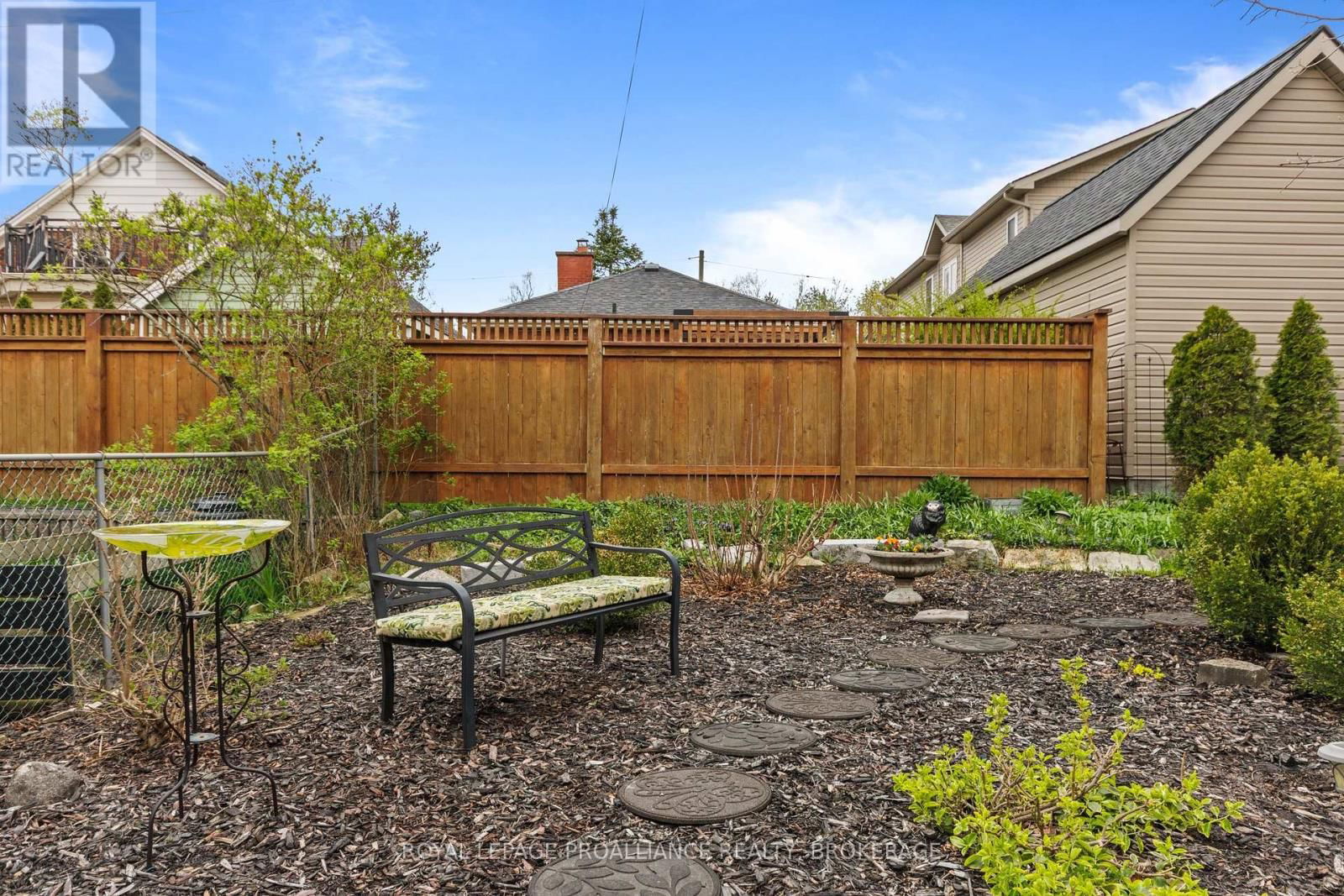 196 WILLINGDON AVENUE Image 31