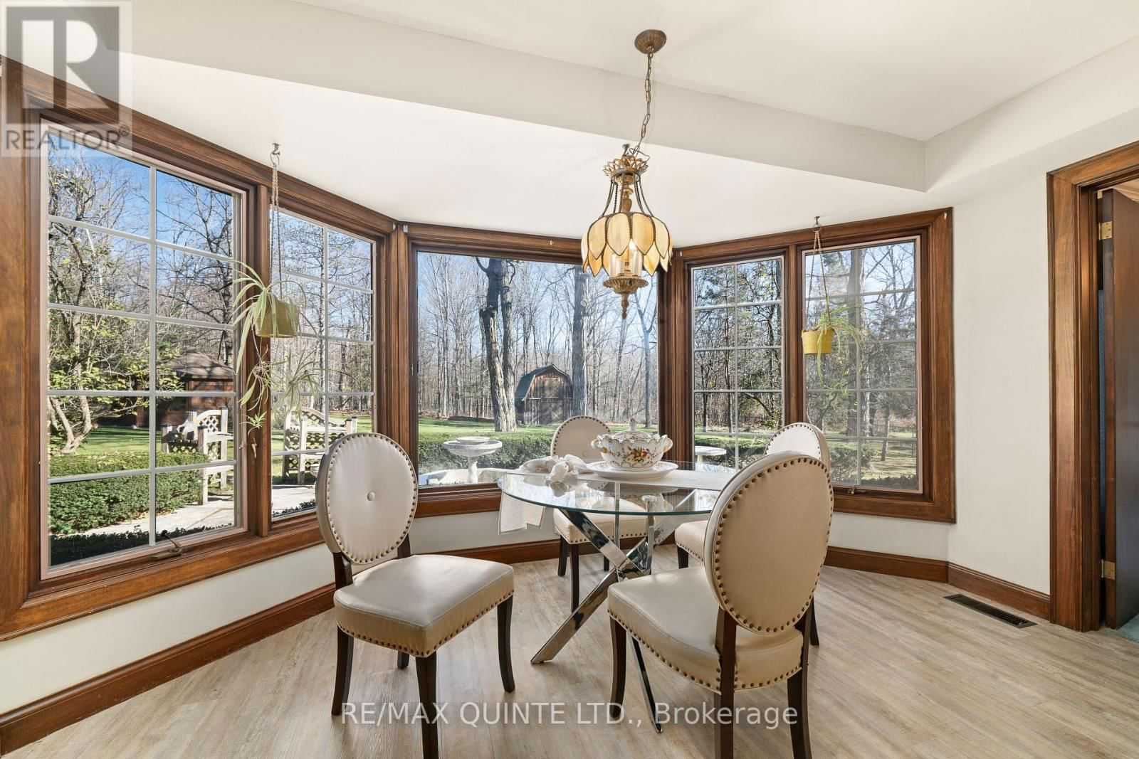1386 WALLBRIDGE-LOYALIST ROAD Image 12