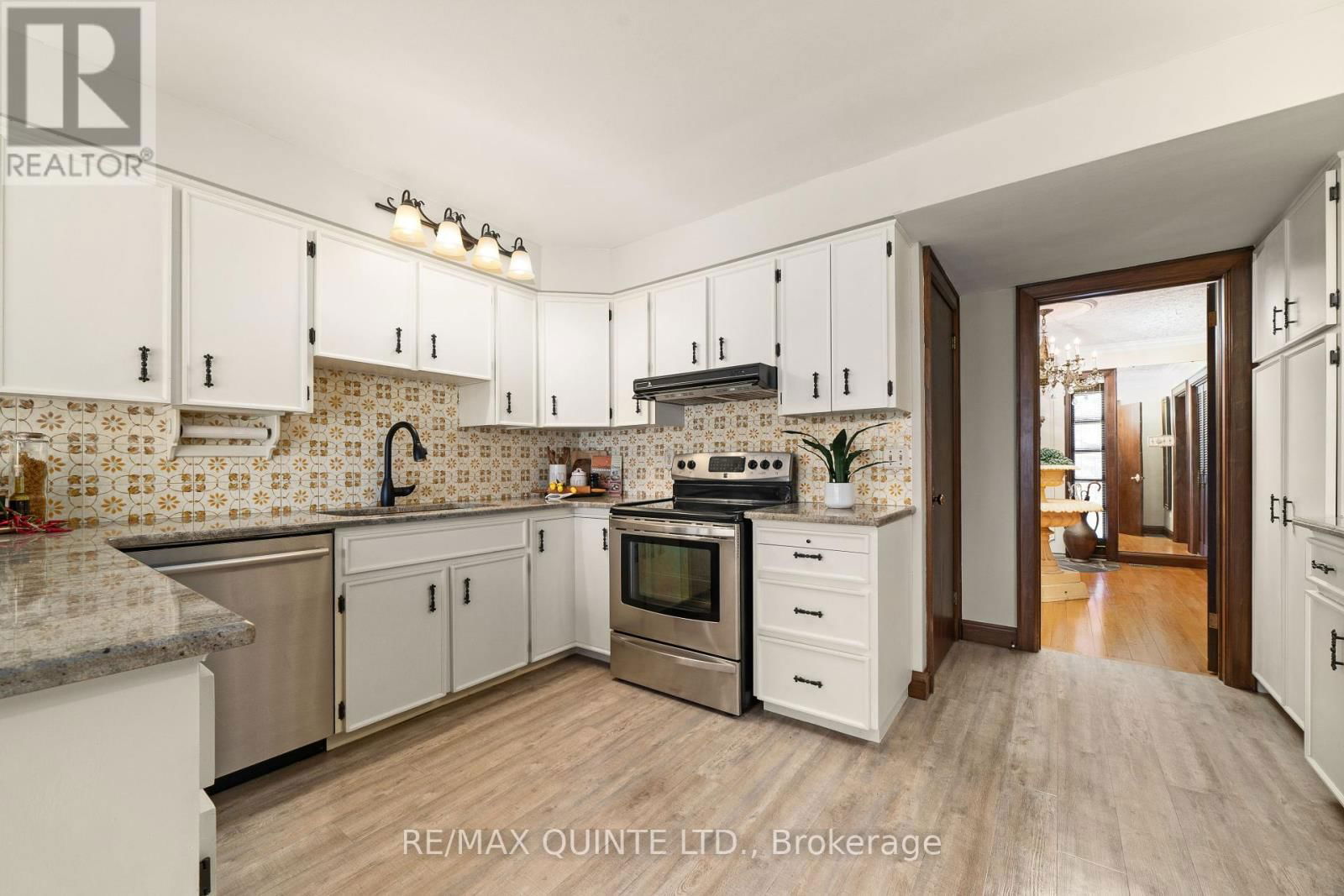 1386 WALLBRIDGE-LOYALIST ROAD Image 15