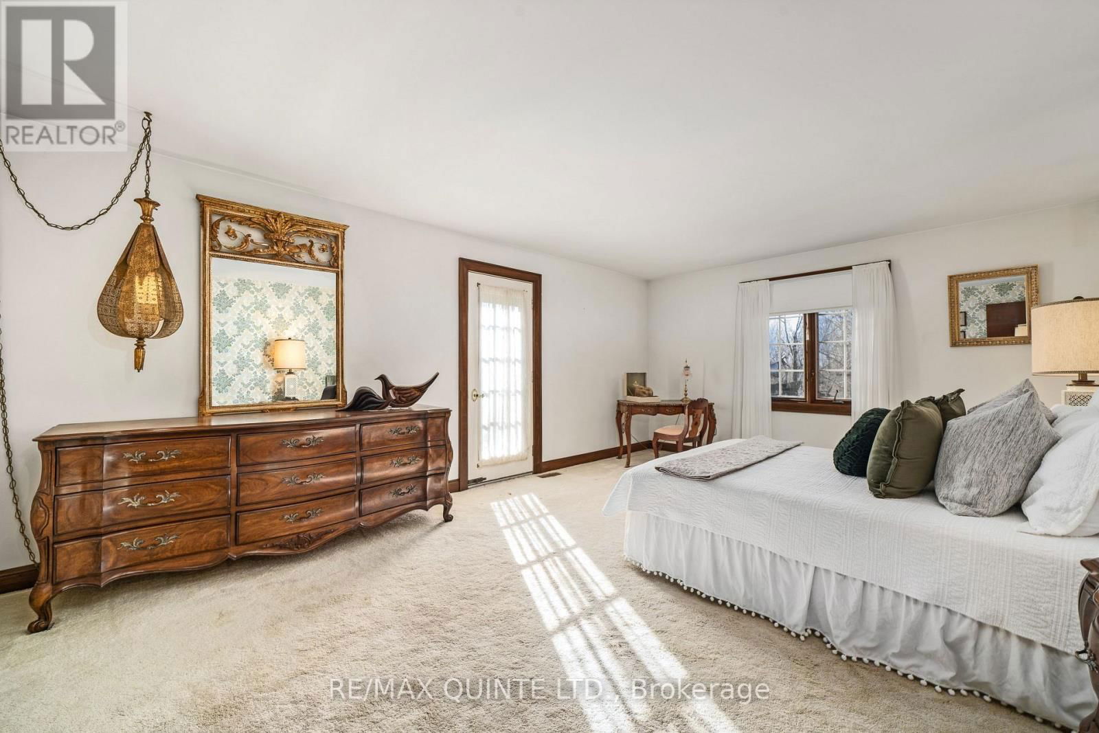 1386 WALLBRIDGE-LOYALIST ROAD Image 23
