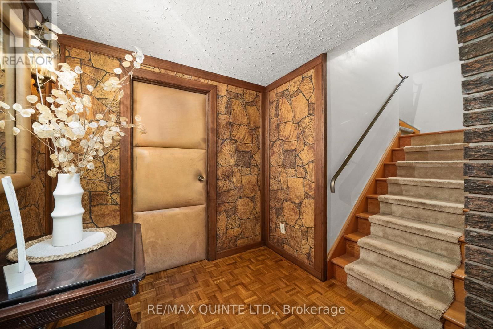 1386 WALLBRIDGE-LOYALIST ROAD Image 31