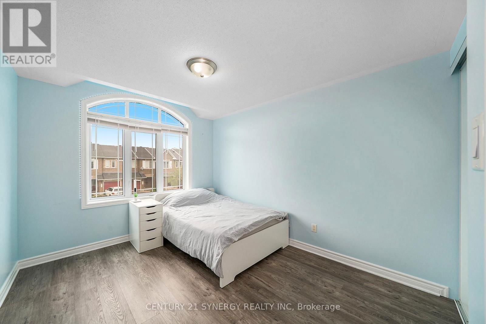 238 MONACO PLACE Image 21