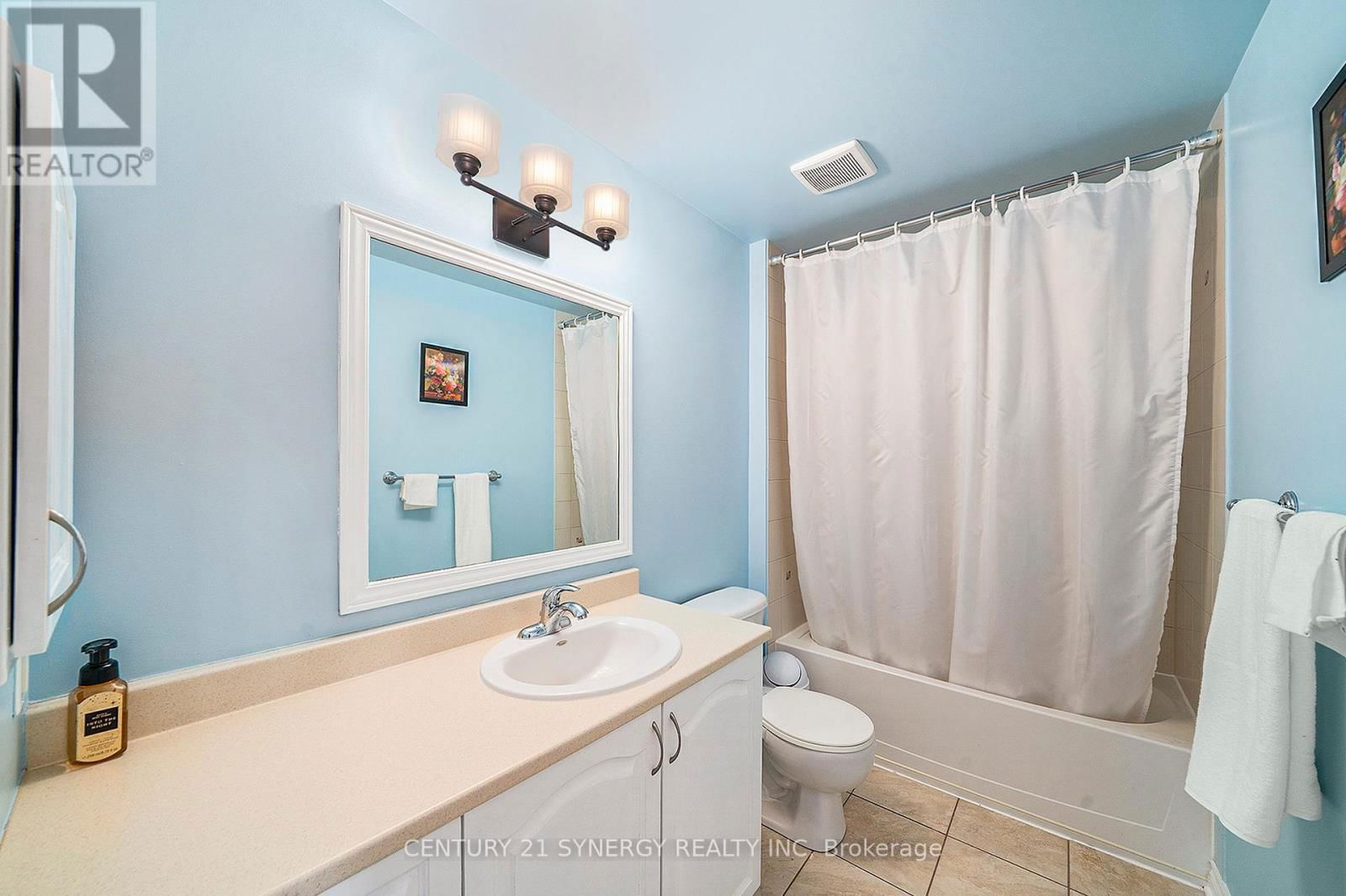 238 MONACO PLACE Image 24