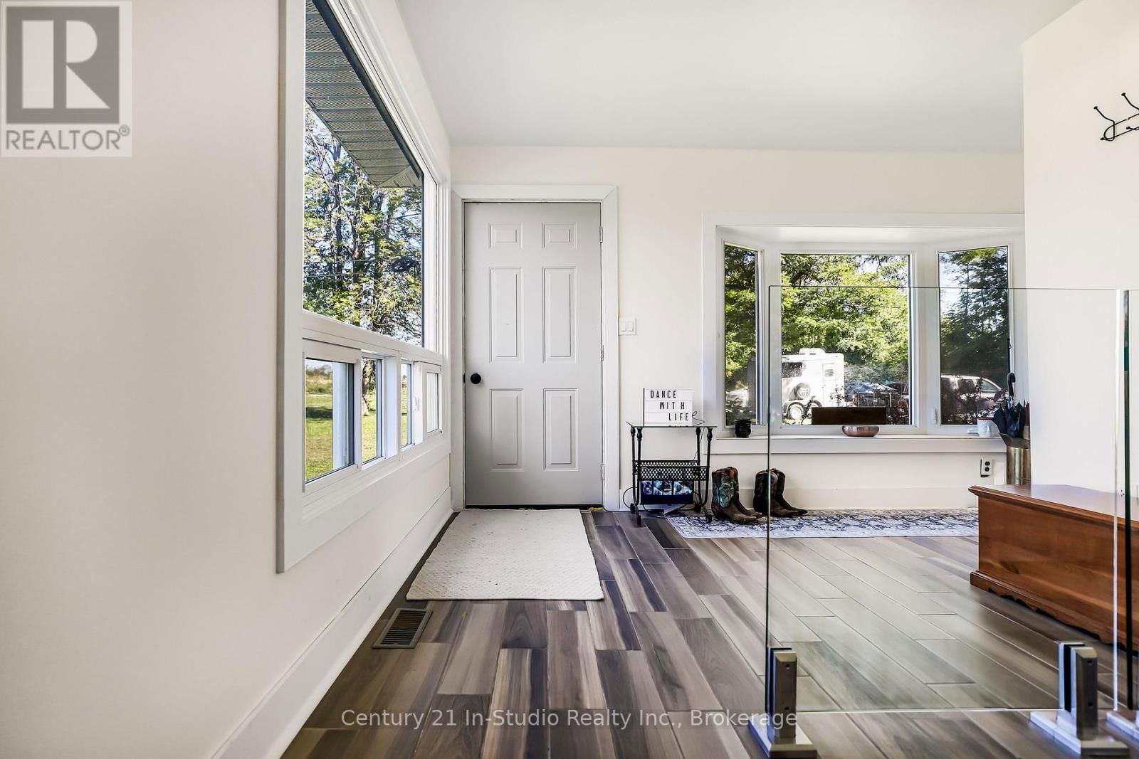 282 ELSINORE ROAD Image 23