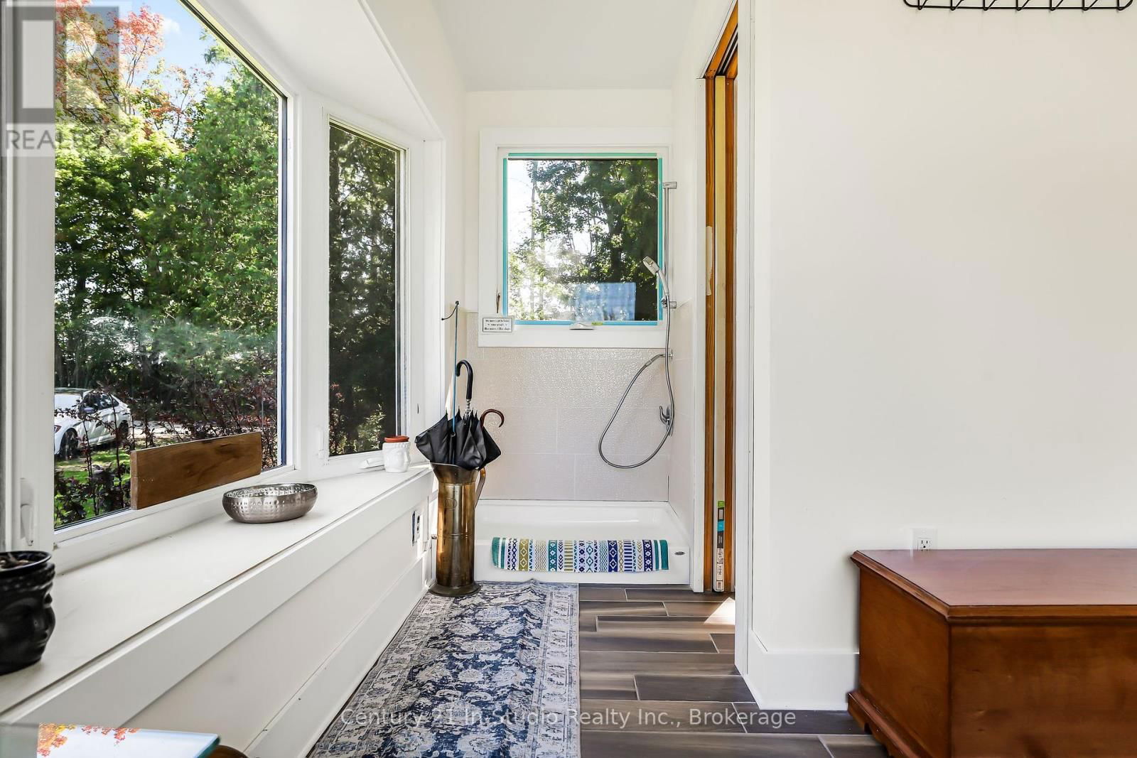 282 ELSINORE ROAD Image 25