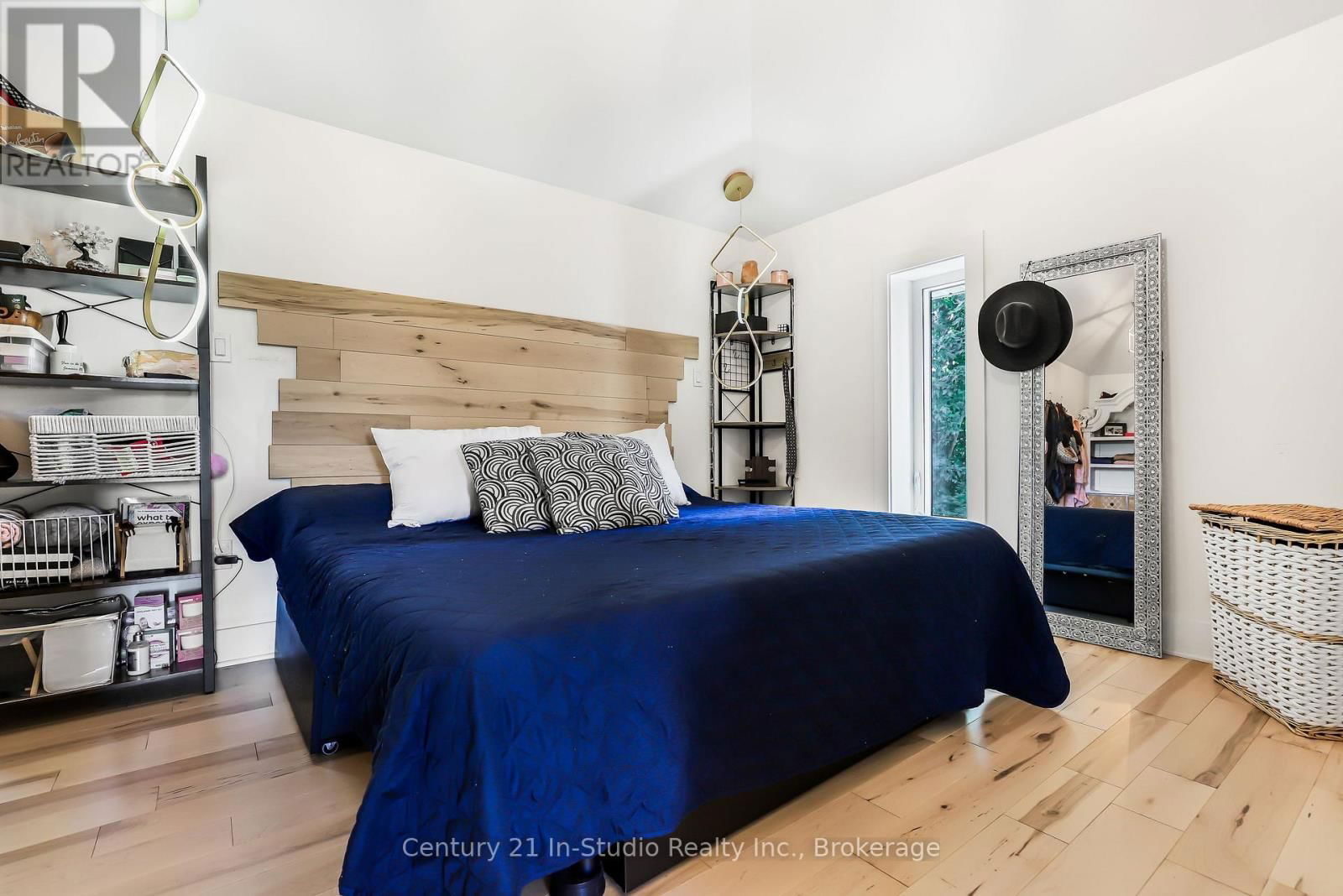 282 ELSINORE ROAD Image 38
