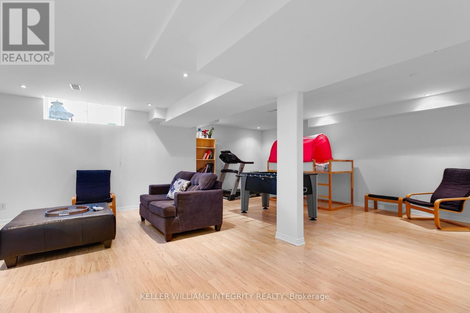166 STREAMSIDE CRESCENT Image 37