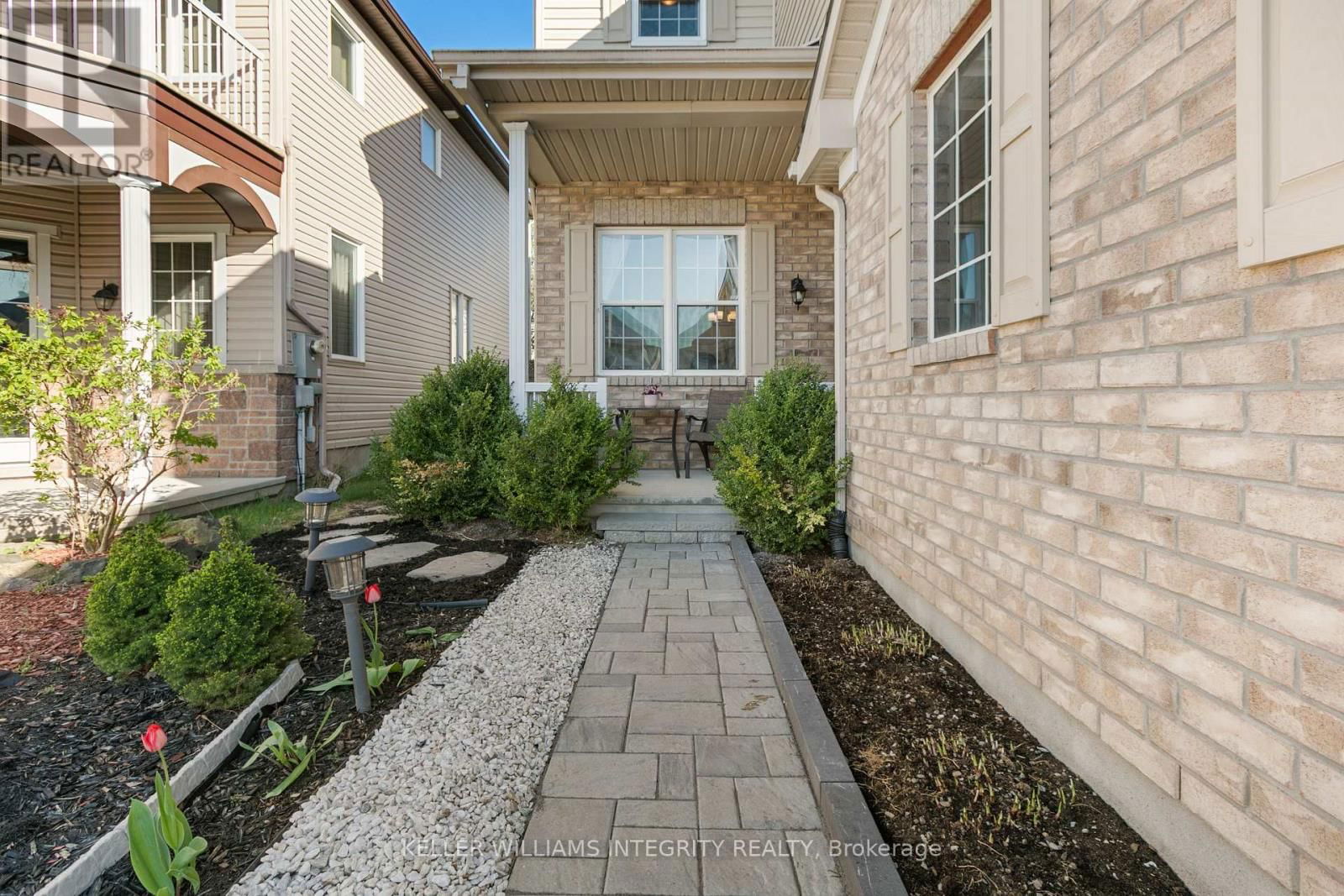 166 STREAMSIDE CRESCENT Image 45