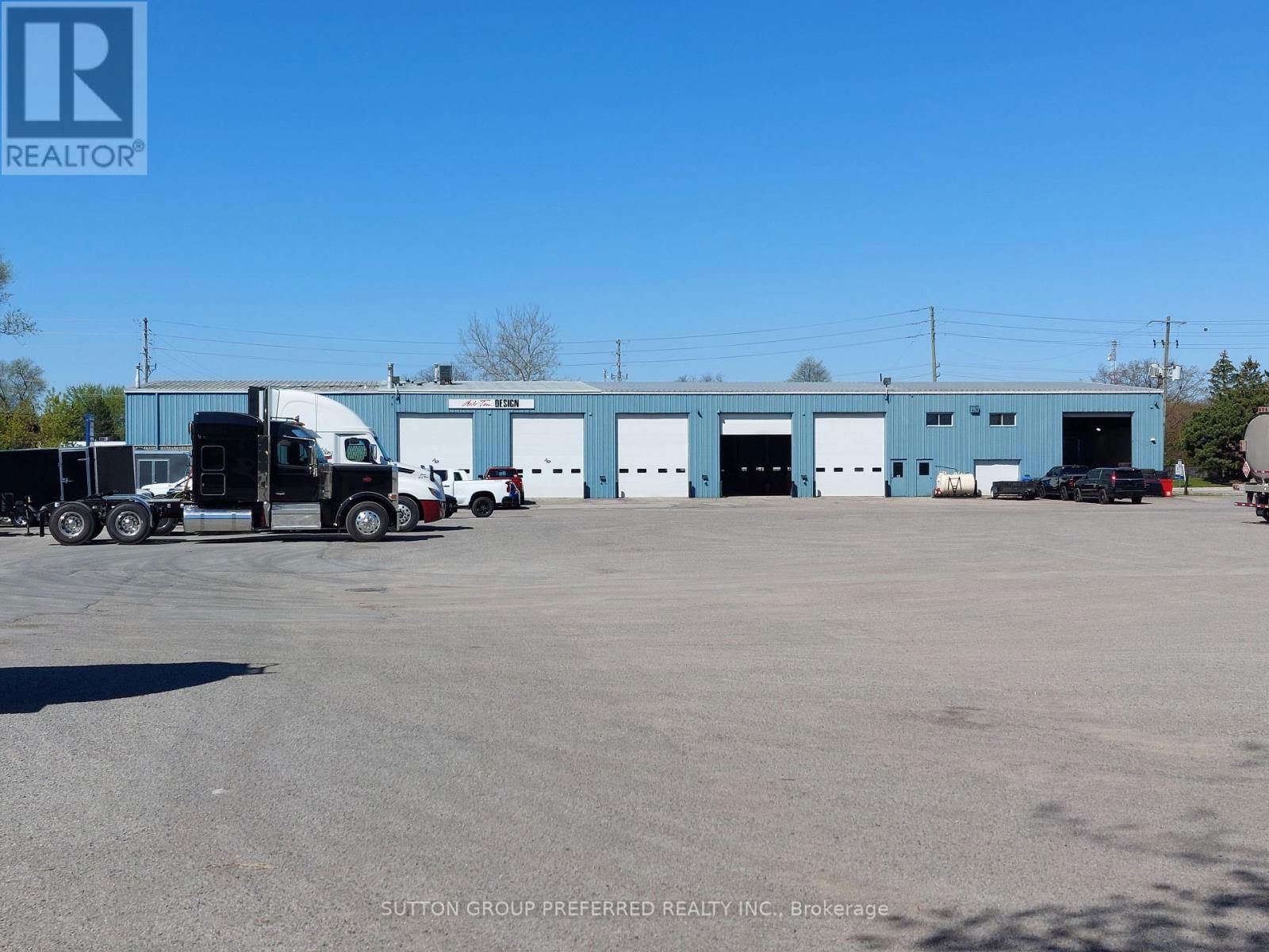 580 CLARKE ROAD Image 5