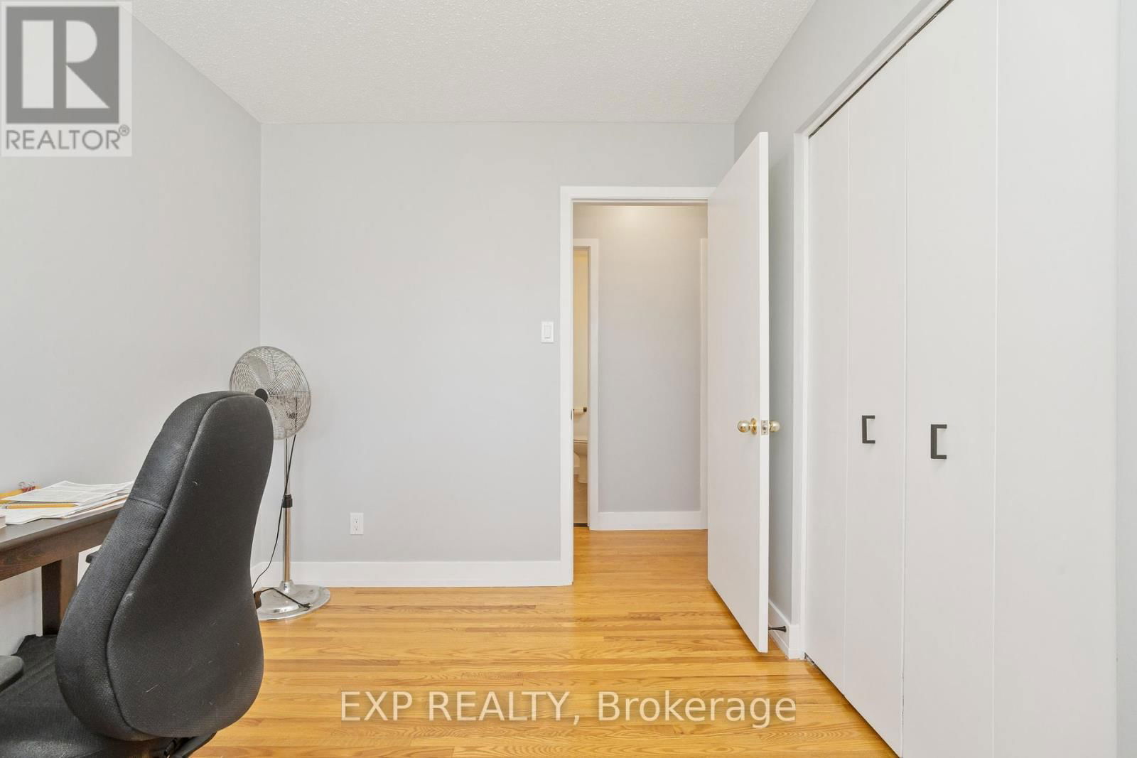 322 GALLOWAY DRIVE Image 16