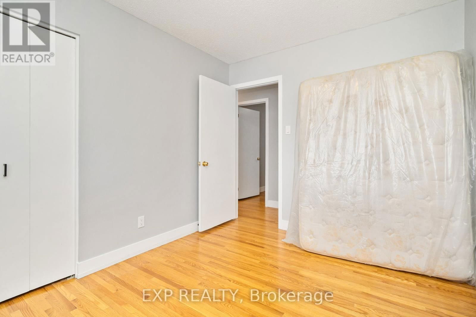 322 GALLOWAY DRIVE Image 18