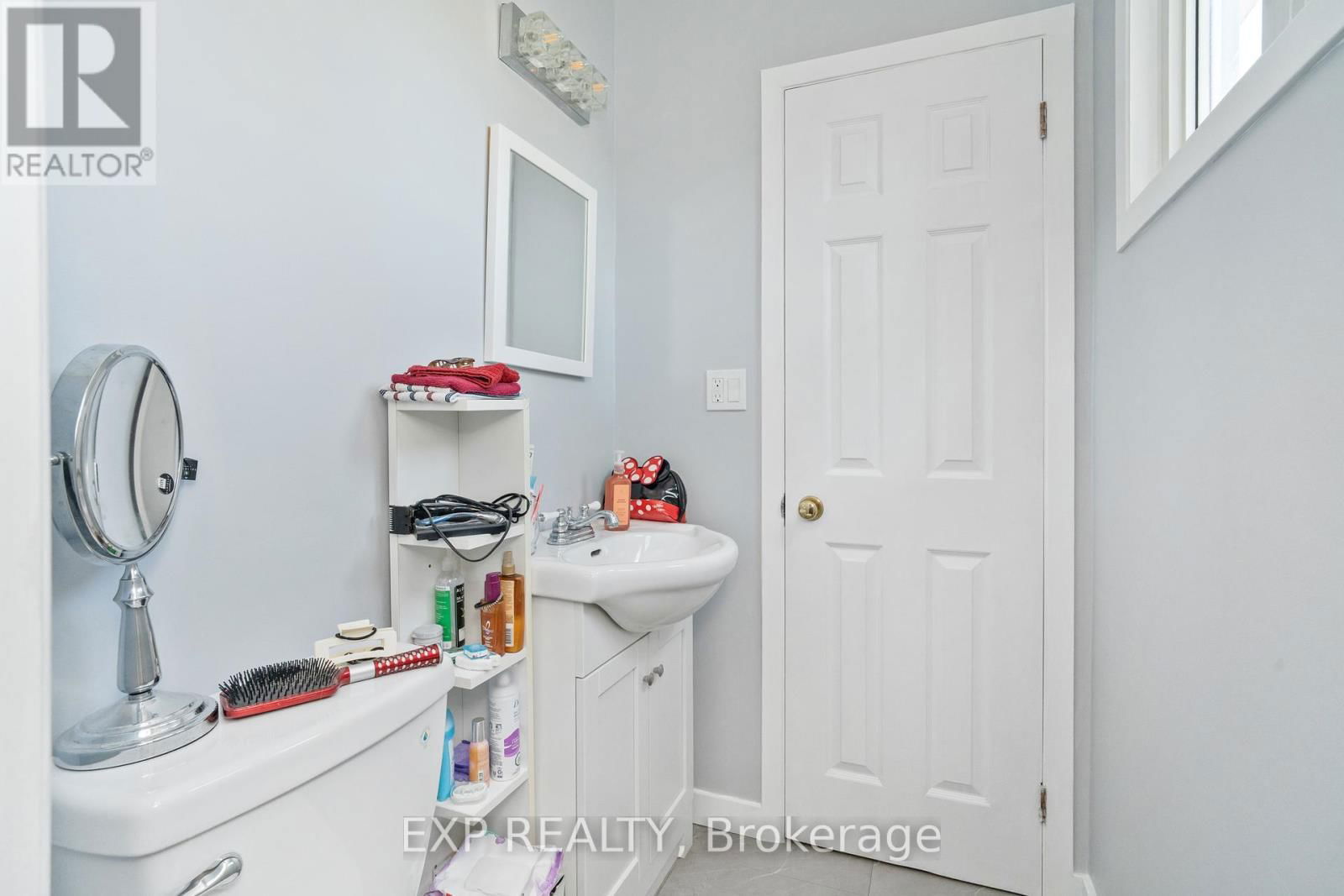 322 GALLOWAY DRIVE Image 19