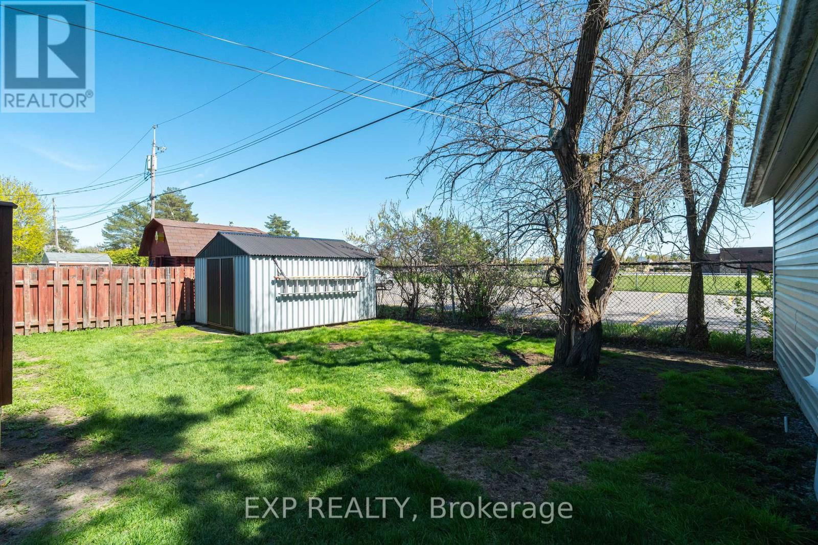 322 GALLOWAY DRIVE Image 35