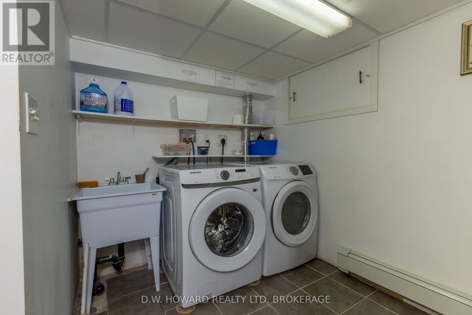 534 LINCOLN STREET Image 37