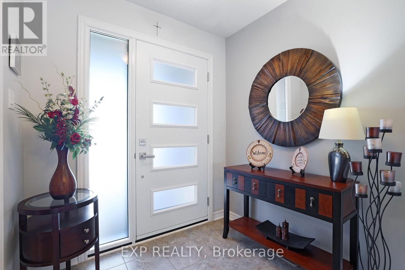 452 VAN DUSEN STREET EAST Image 3