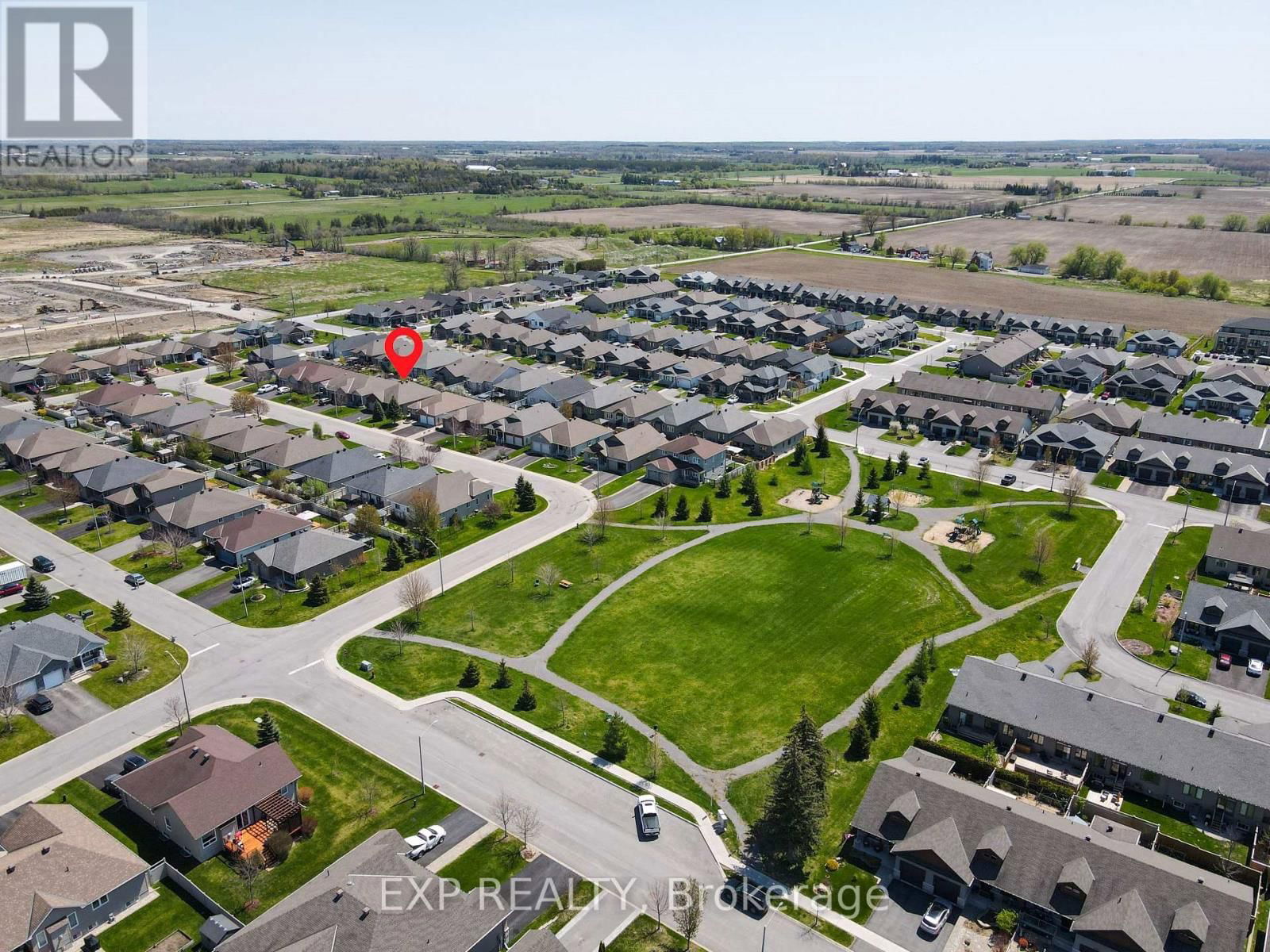 452 VAN DUSEN STREET EAST Image 35