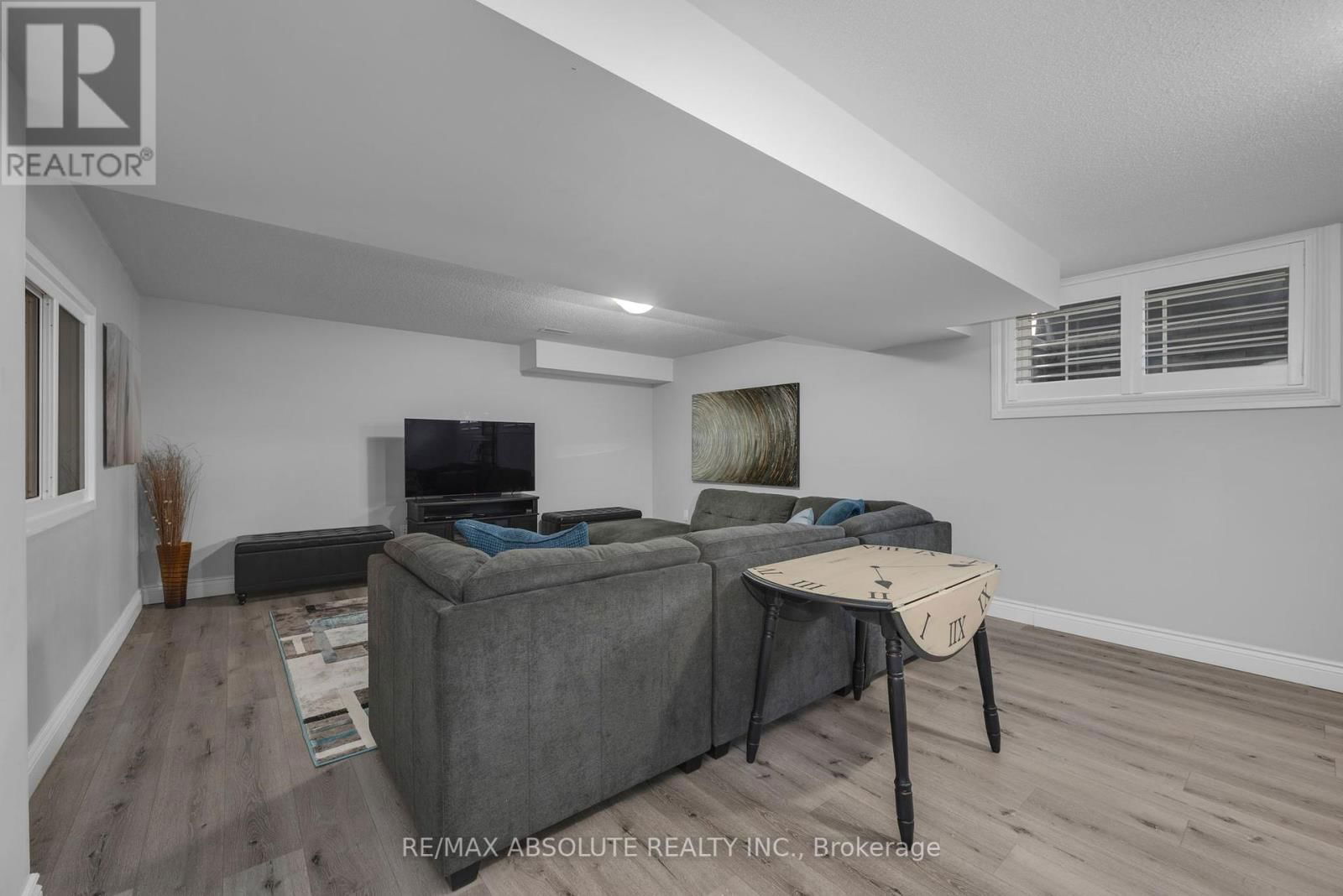 801 SHASTA STREET Image 32