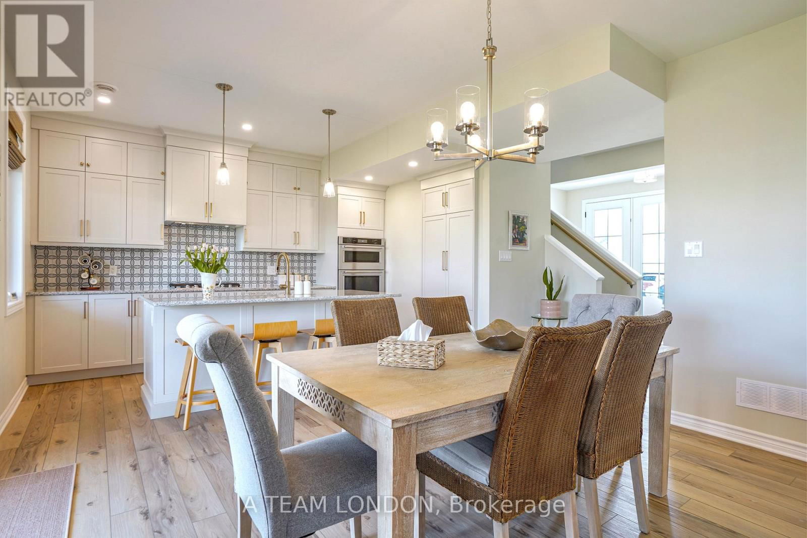 35 REGATTA WAY Image 17