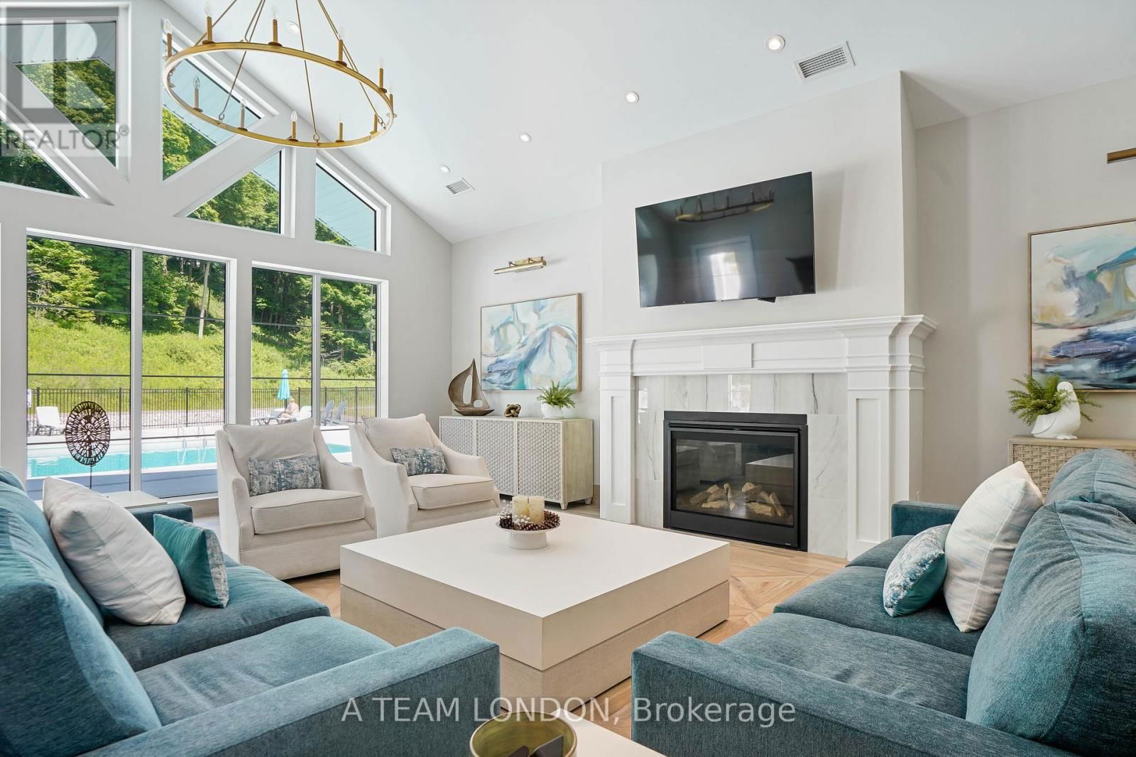 35 REGATTA WAY Image 43