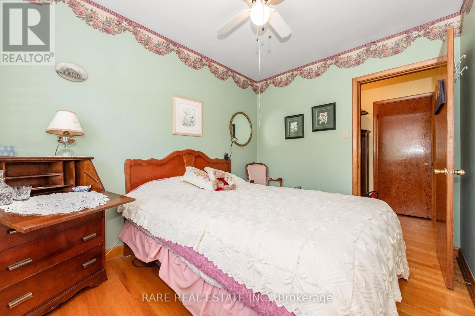 138 SPRING STREET Image 26