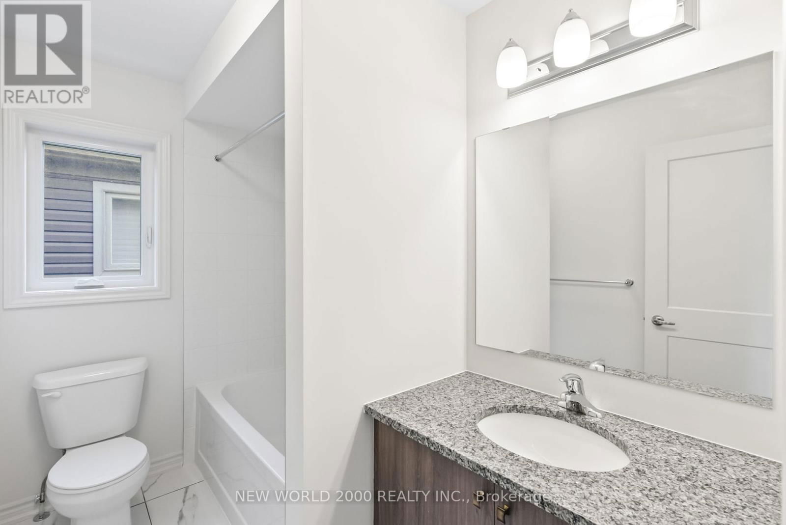 492 TREVOR STREET Image 18