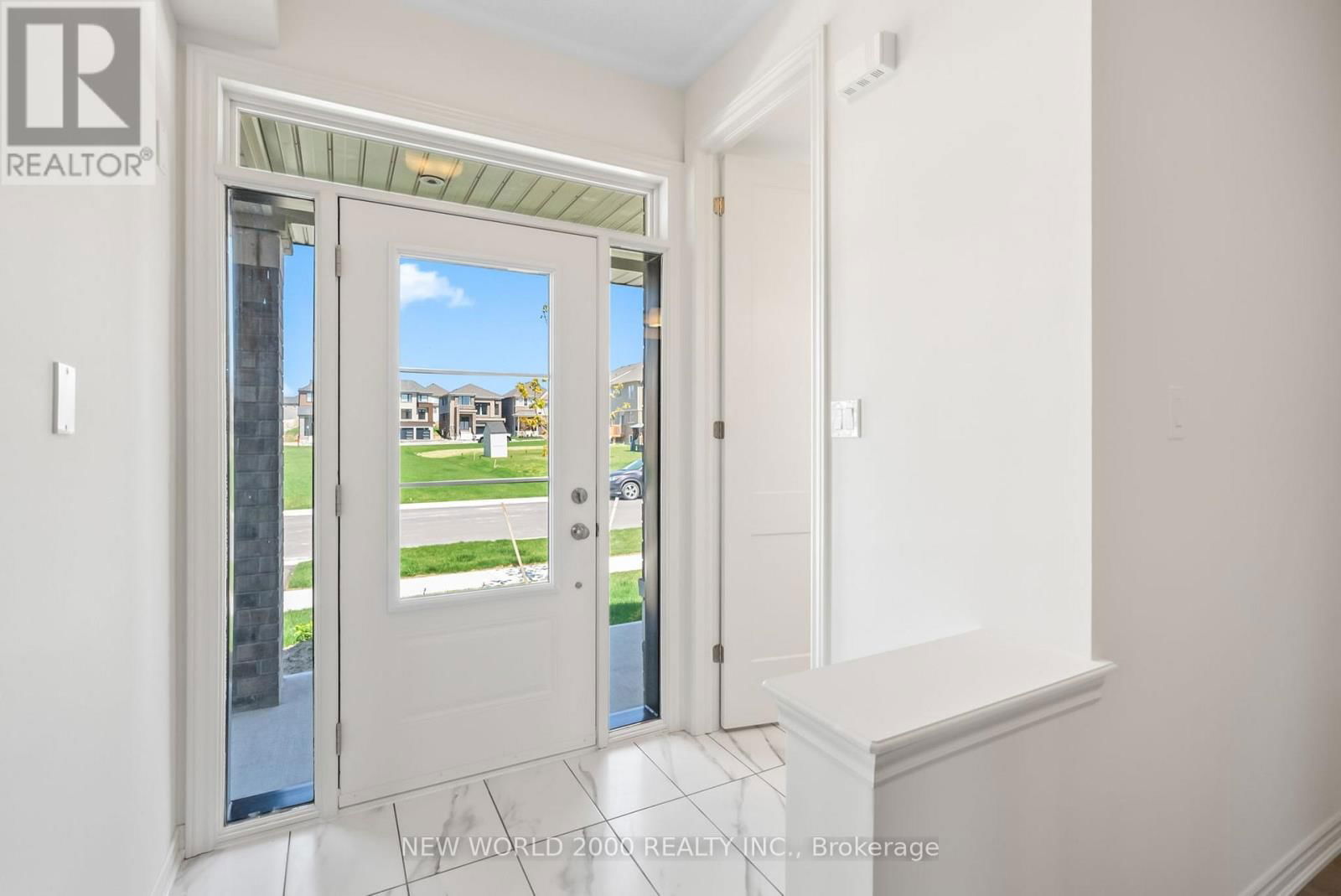 492 TREVOR STREET Image 5