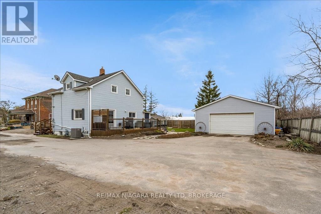 53 TURNER CRESCENT Image 2