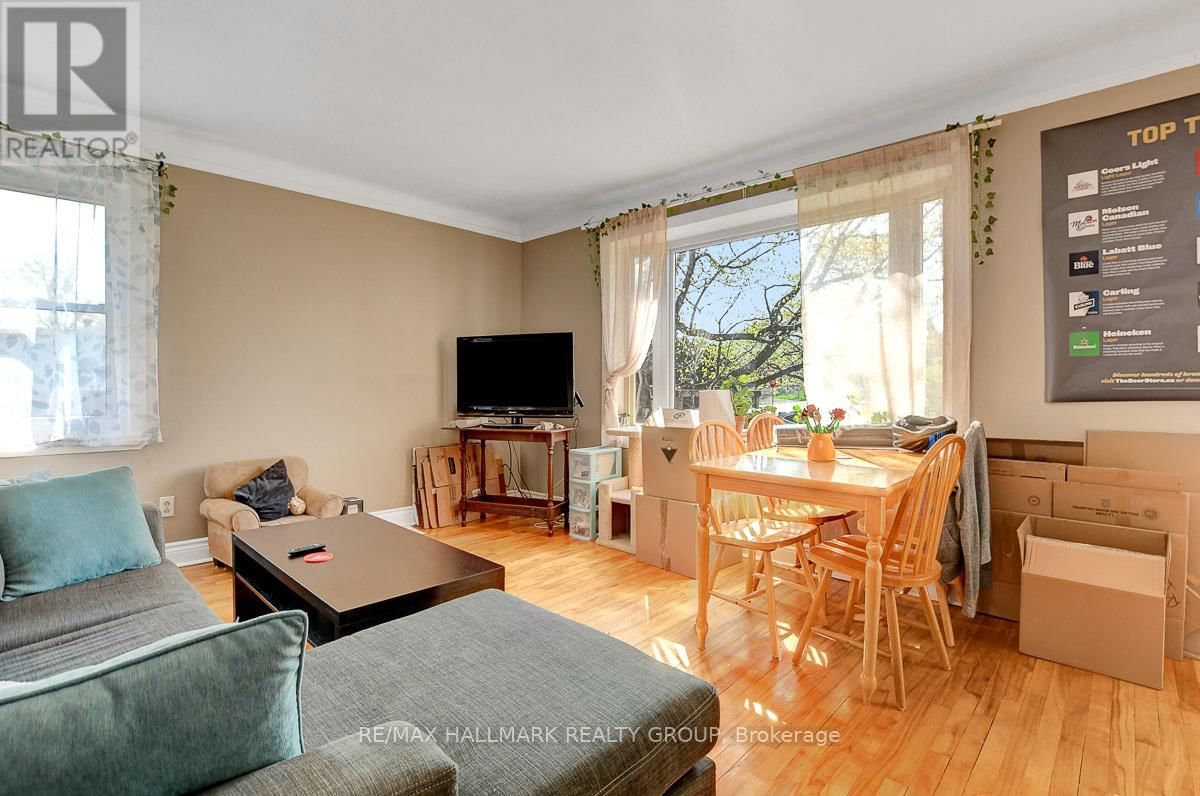 89 TOWER ROAD Image 5