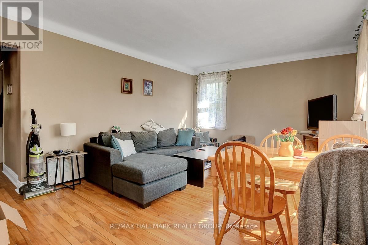 89 TOWER ROAD Image 6