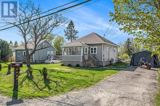 7424 ROGER STEVENS DRIVE Image 1