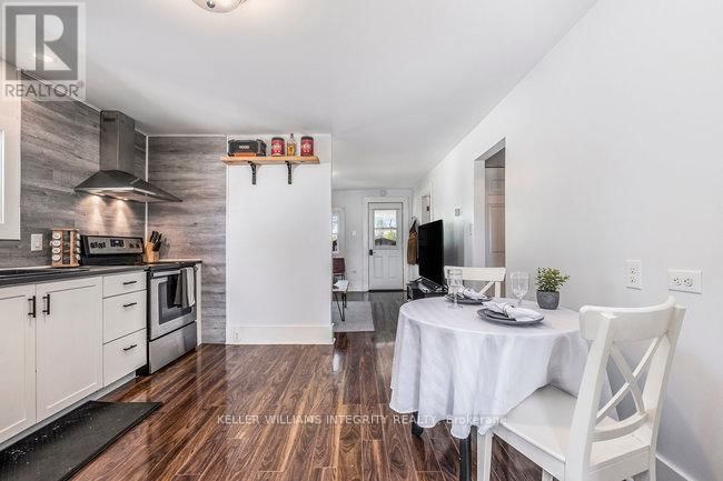 7424 ROGER STEVENS DRIVE Image 12