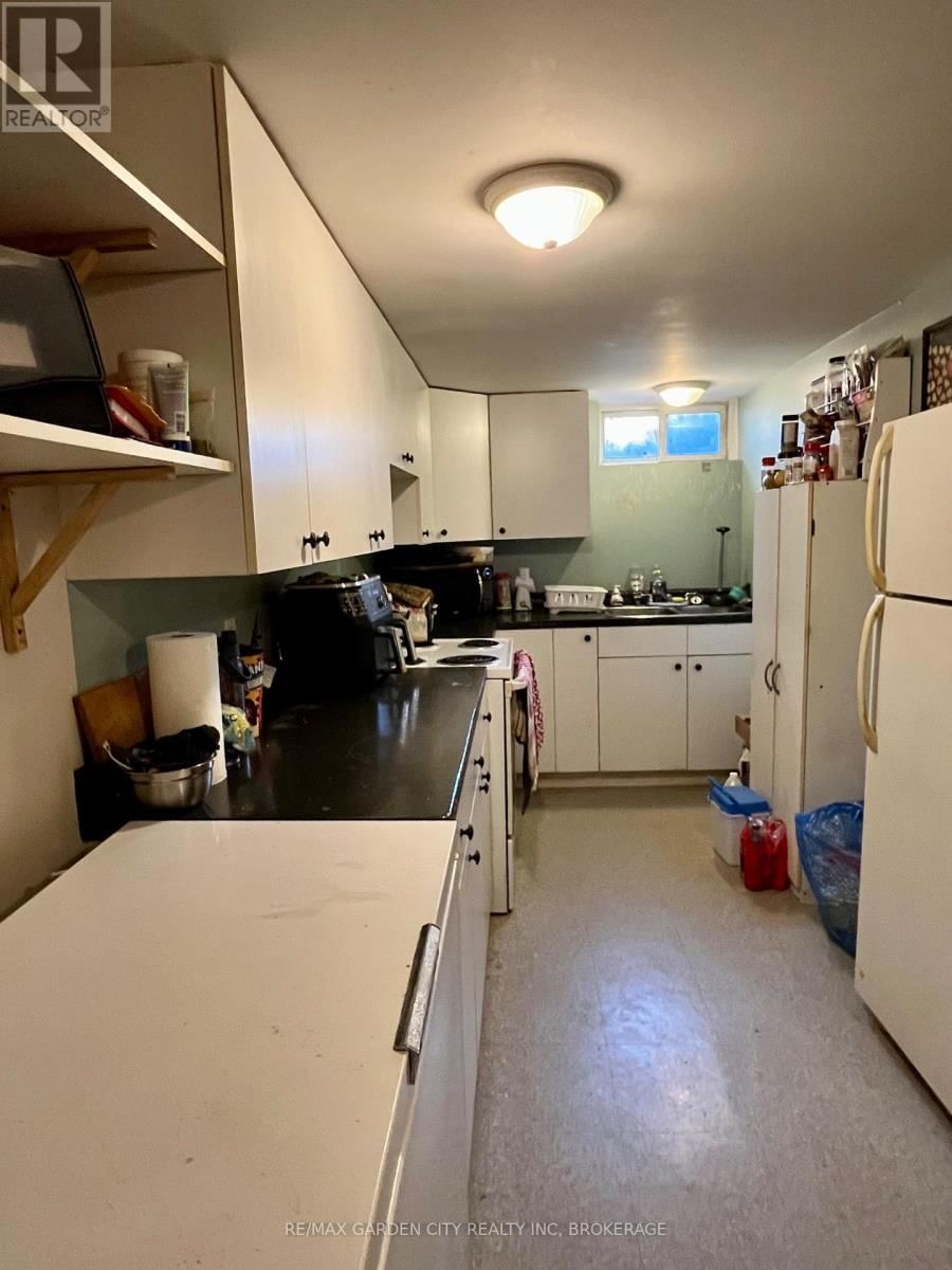 66 MARTIN STREET Image 31