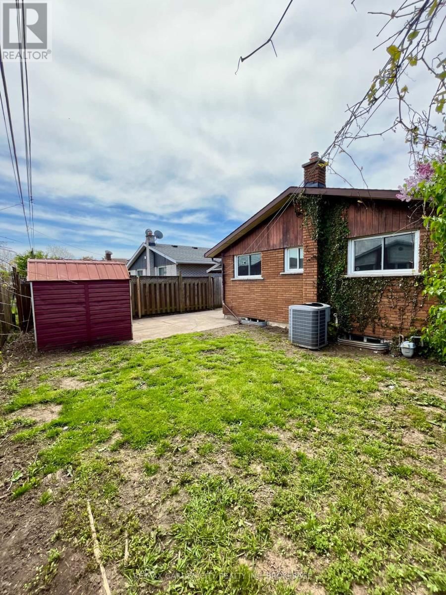 66 MARTIN STREET Image 38