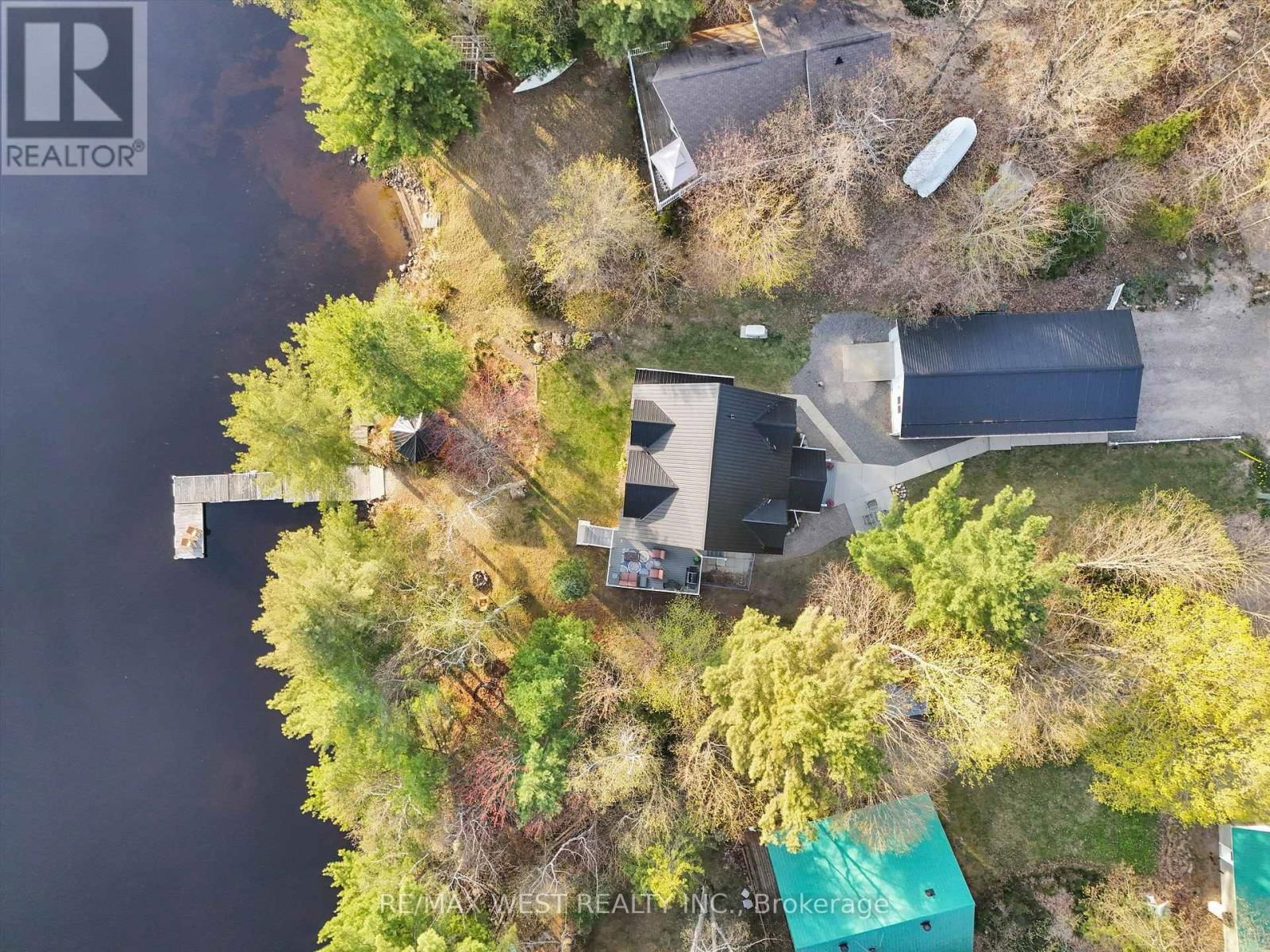 32 LAKEVIEW ROAD Image 25