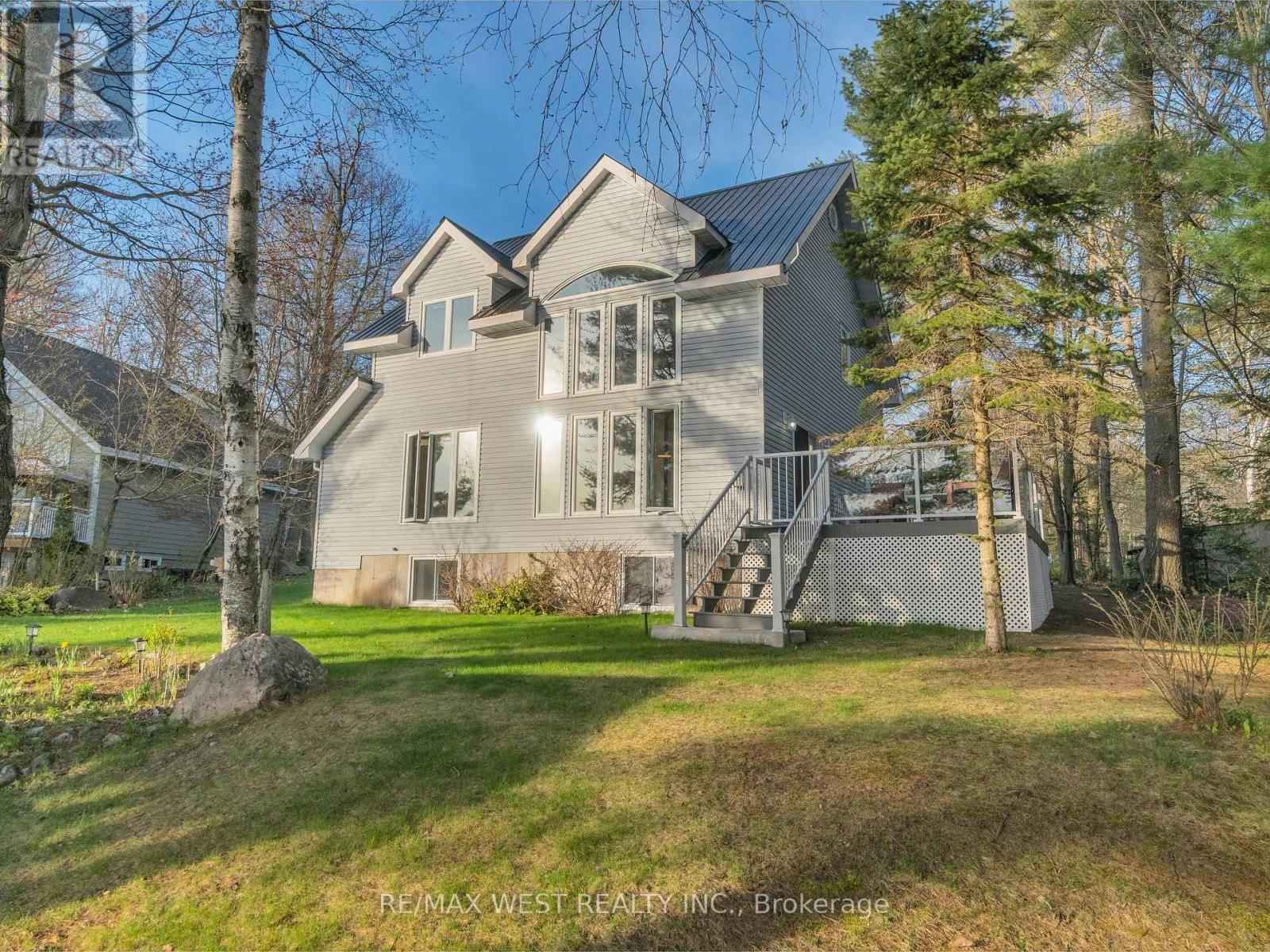 32 LAKEVIEW ROAD Image 3