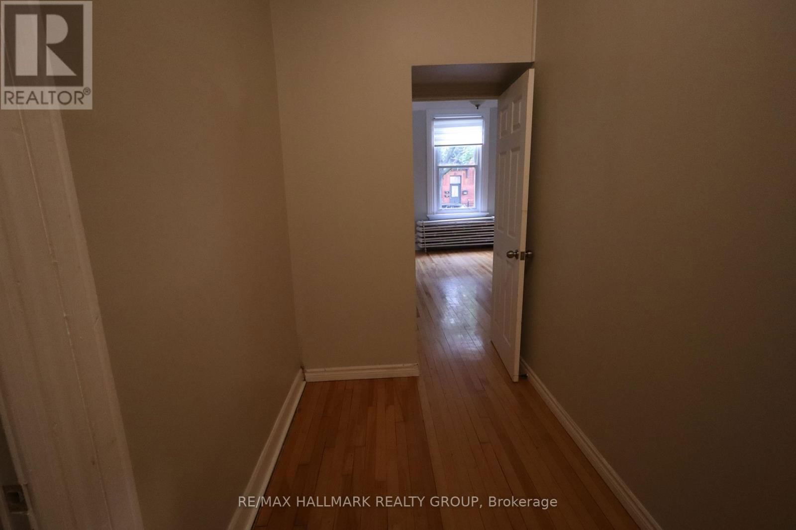 80 DALY AVENUE Image 11