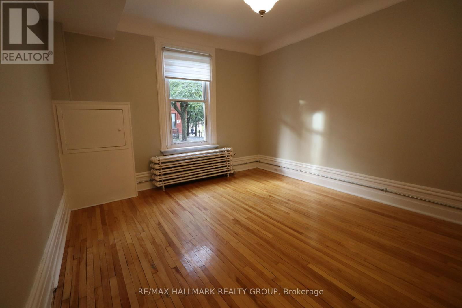 80 DALY AVENUE Image 12