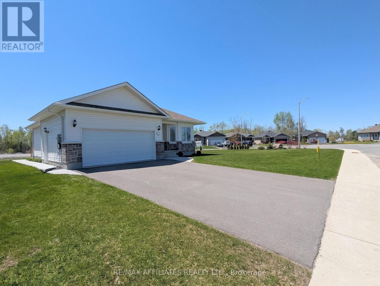 228 WOOD AVENUE Image 4
