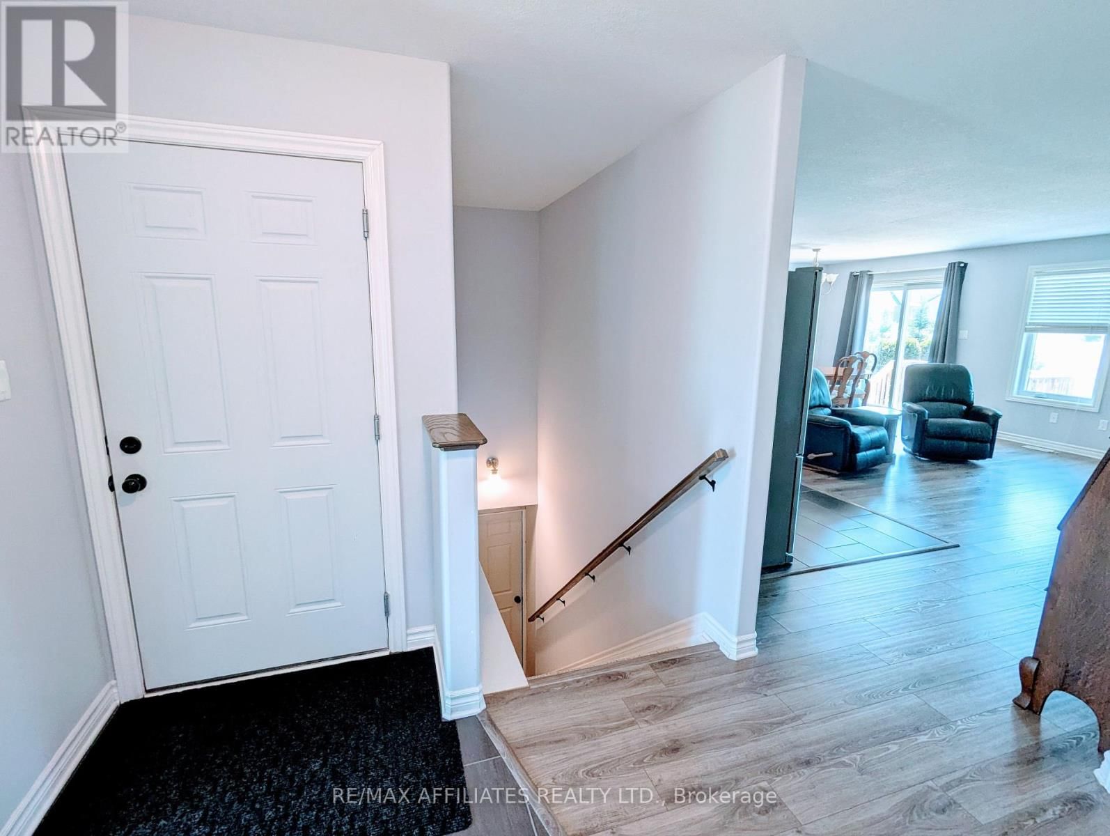 228 WOOD AVENUE Image 7