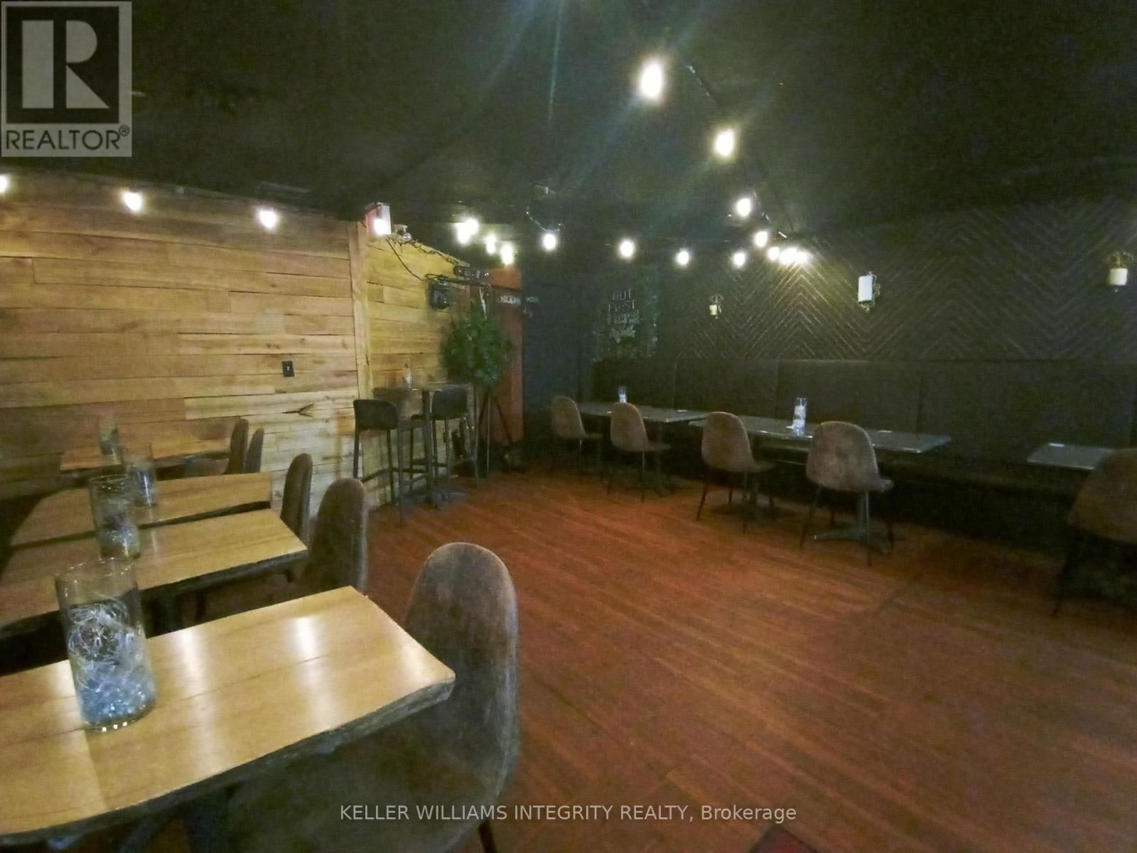 118 CLARENCE STREET Image 16