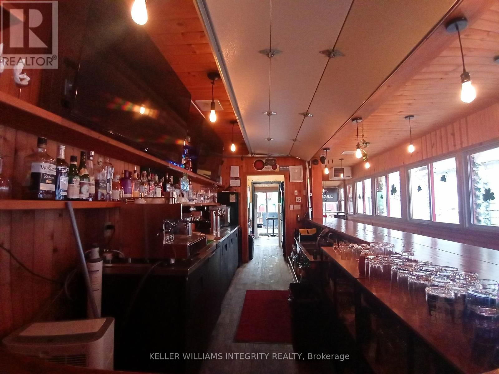 118 CLARENCE STREET Image 18