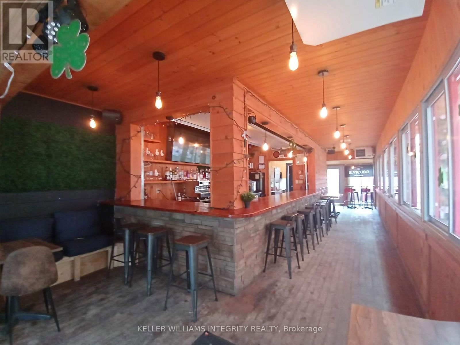 118 CLARENCE STREET Image 2