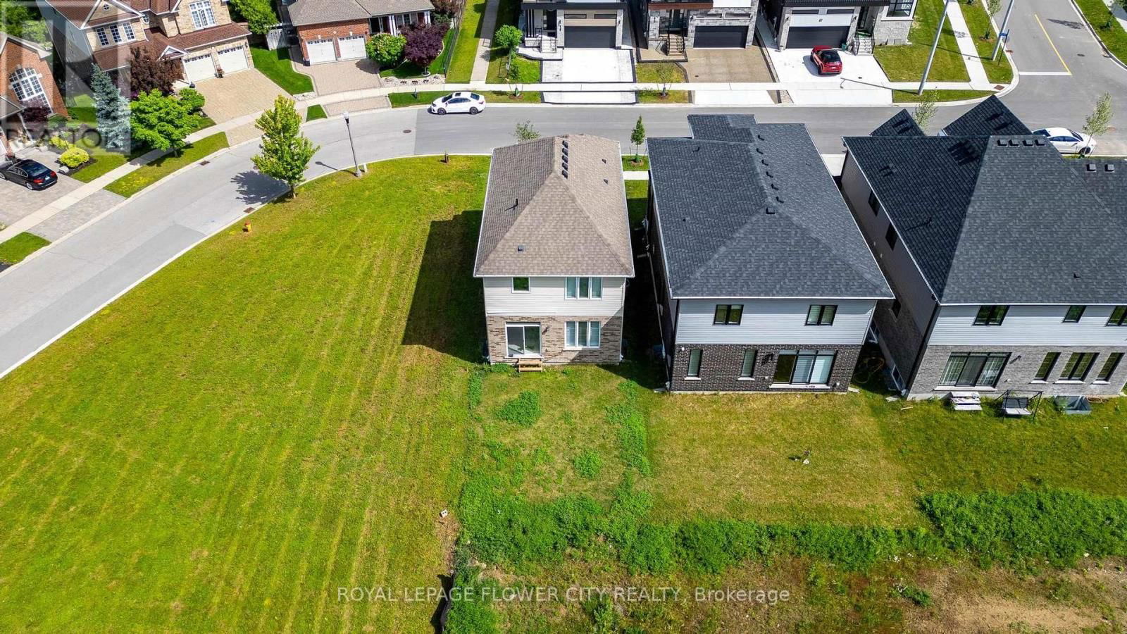 52 MONARCH WOODS DRIVE WEST Image 30