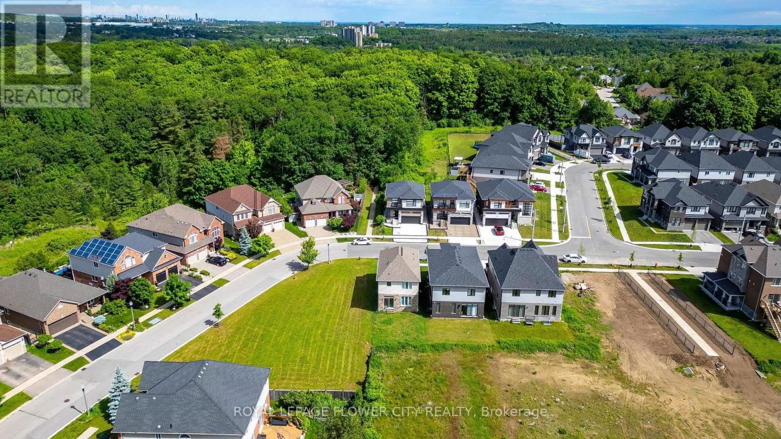 52 MONARCH WOODS DRIVE WEST Image 33