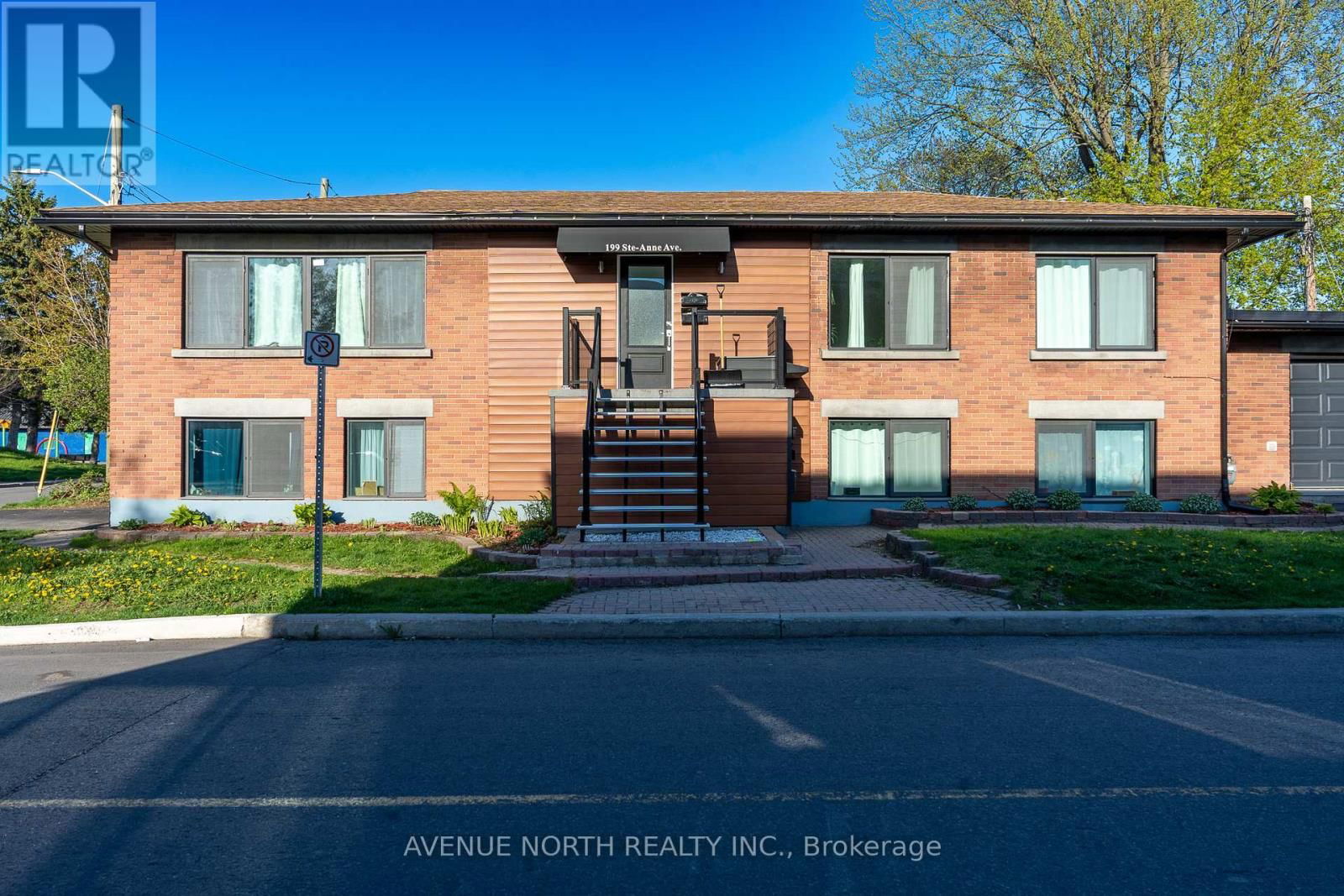 2 - 199 STE ANNE STREET Image 1