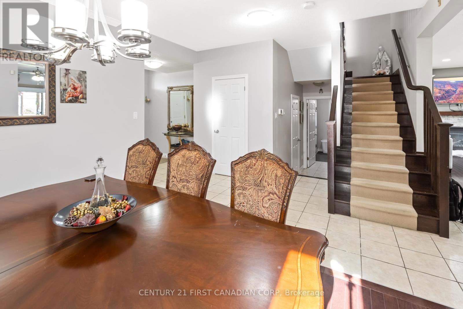 1479 SANDPIPER DRIVE NORTH Image 13