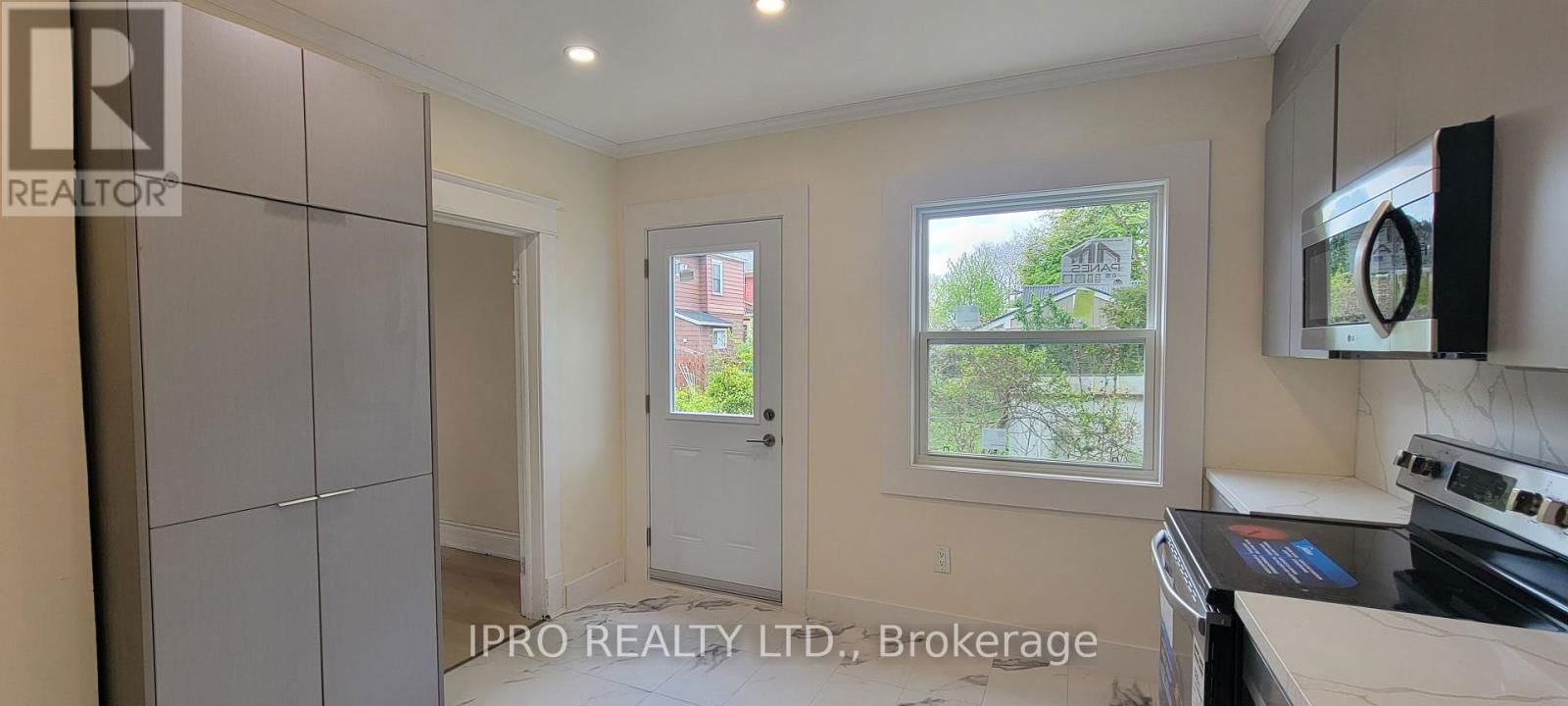 4869 SECOND AVENUE Image 3